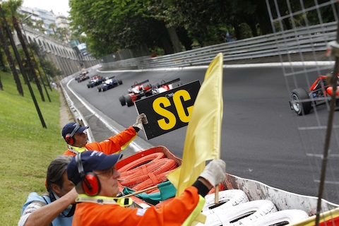 120512_f3_pau_r1_sc